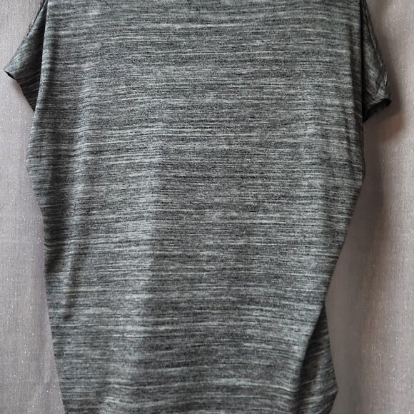 Vanilla Sugar Tres Chic ladies top - Picture 4 of 12